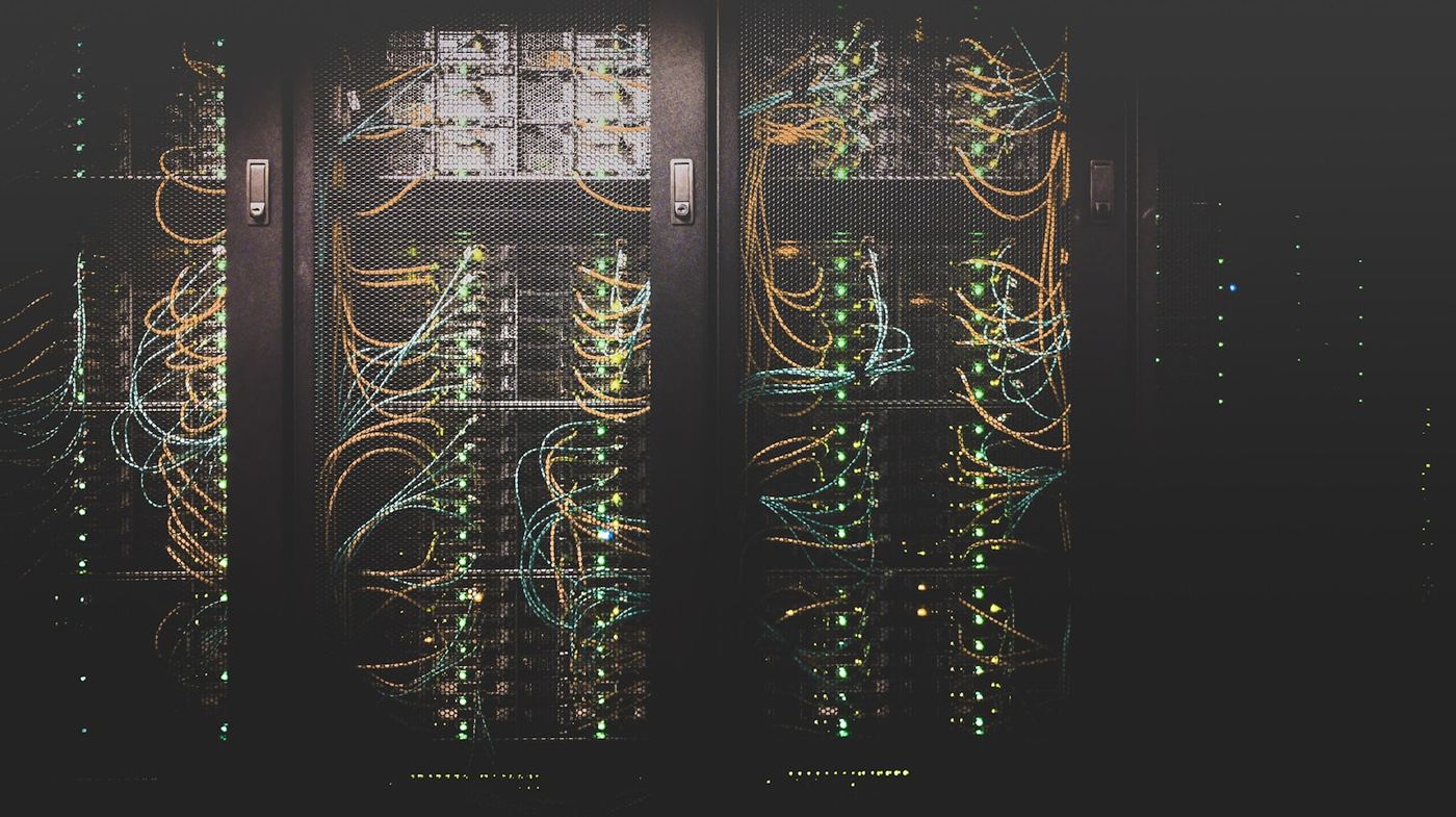 Baie réseau et armoire technique d'un client à Angers